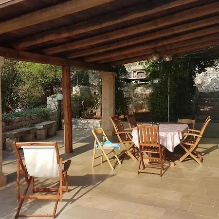 Dagre Fronte Mare بيت للعطل *